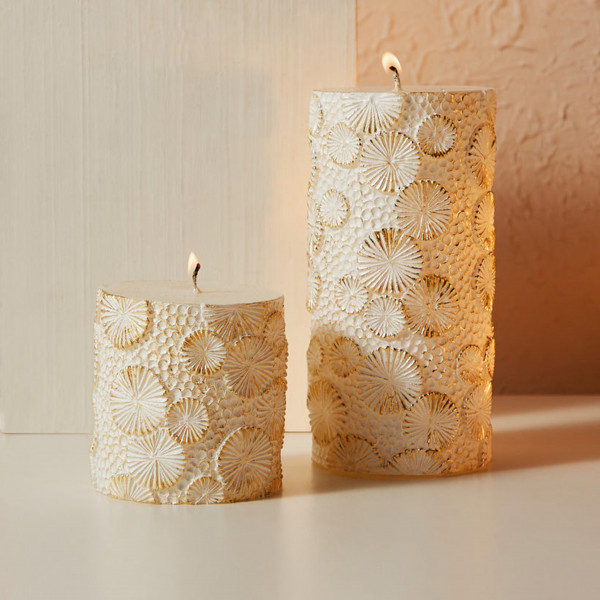 Essentials Oriental Spoke Pillar Candle - White/Gold - 3x6